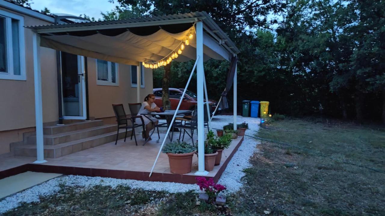 MarčanaTiny House Dora别墅 外观 照片